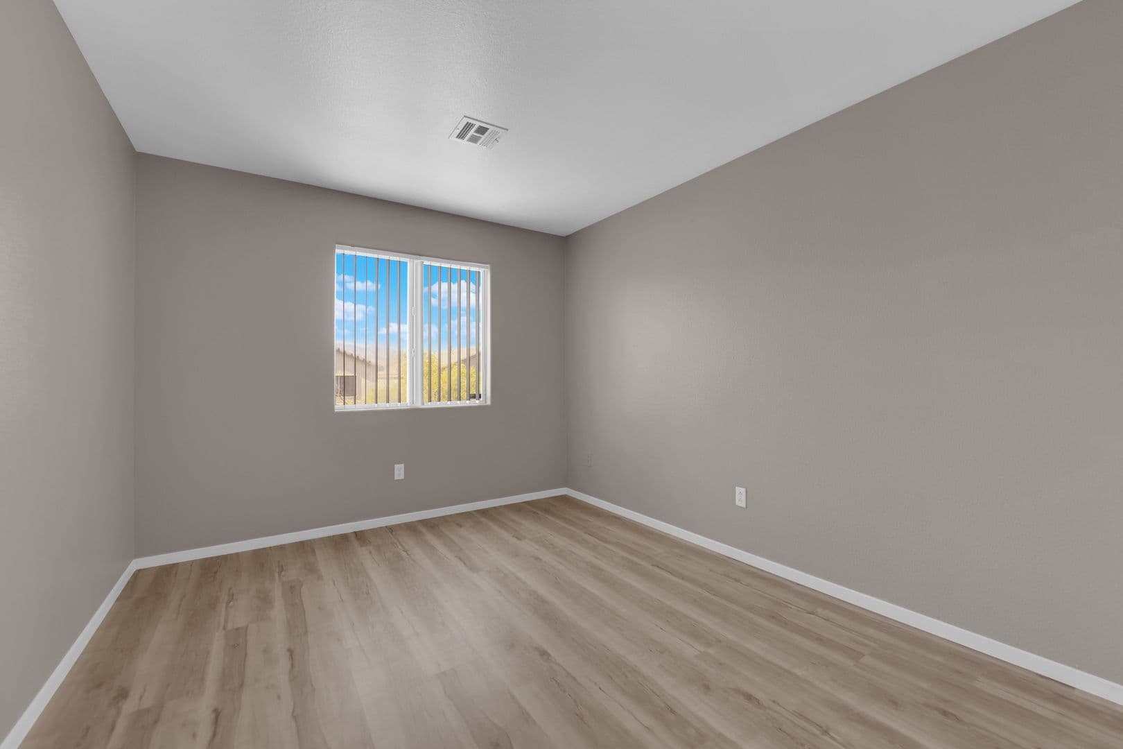 LAS VEGAS House: 9432 SANTANA SIESTA AVE.