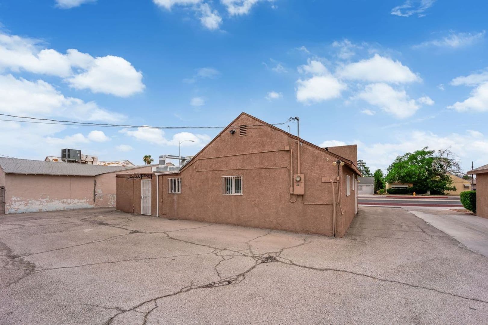 Las Vegas House: 1404 S Maryland Parkway