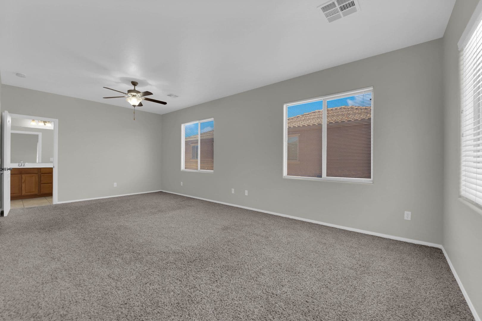 Henderson House: 685 Calamus Palm Place