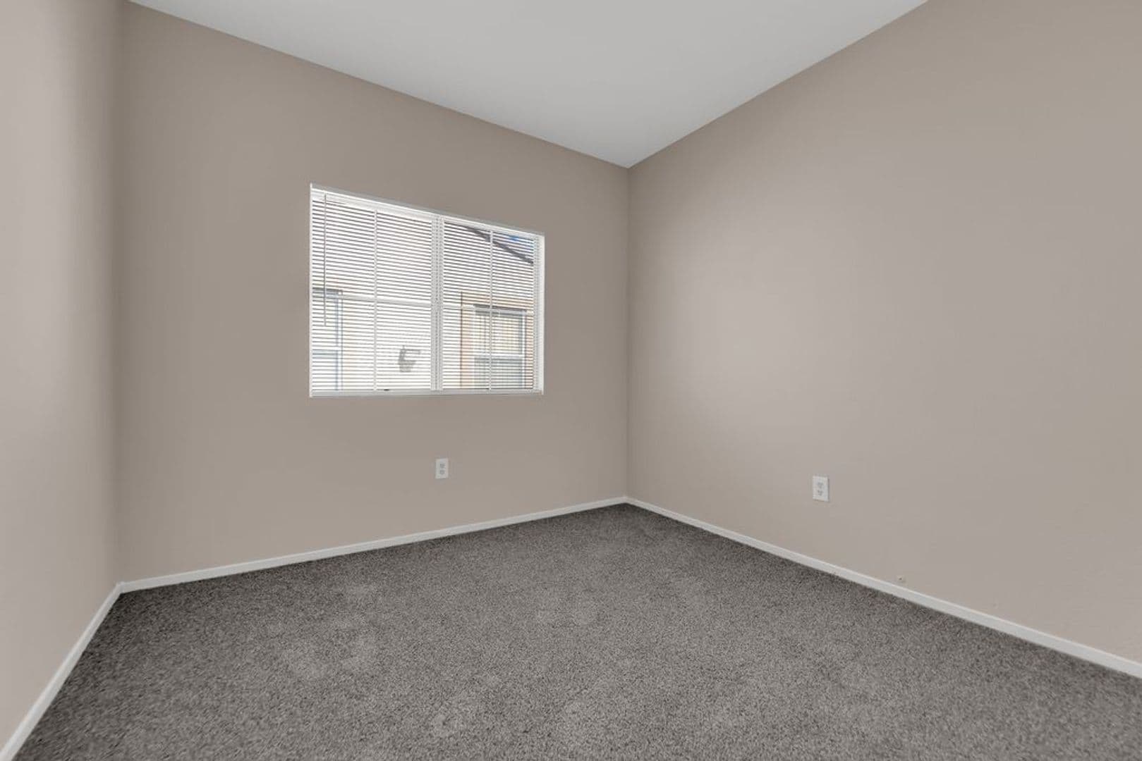 Las Vegas House: 3400 Cabana Drive Unit 2106