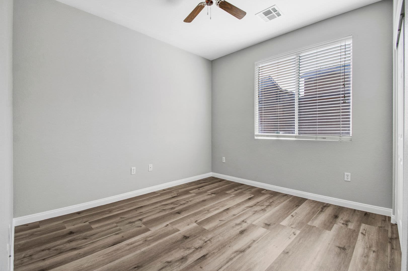 Henderson House: 657 Powder Brook Drive