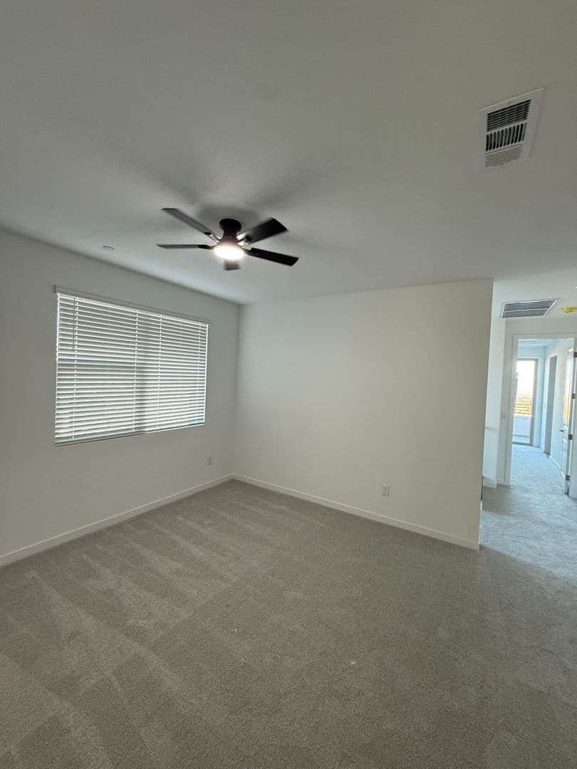 Las Vegas House: 1468 Song Lark Ln