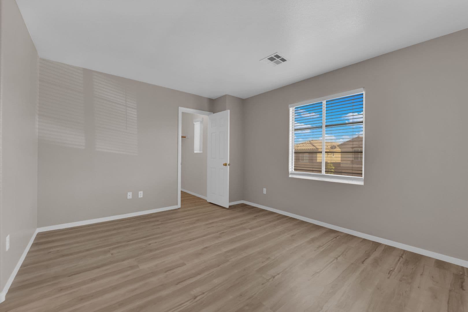 LAS VEGAS House: 9432 SANTANA SIESTA AVE.