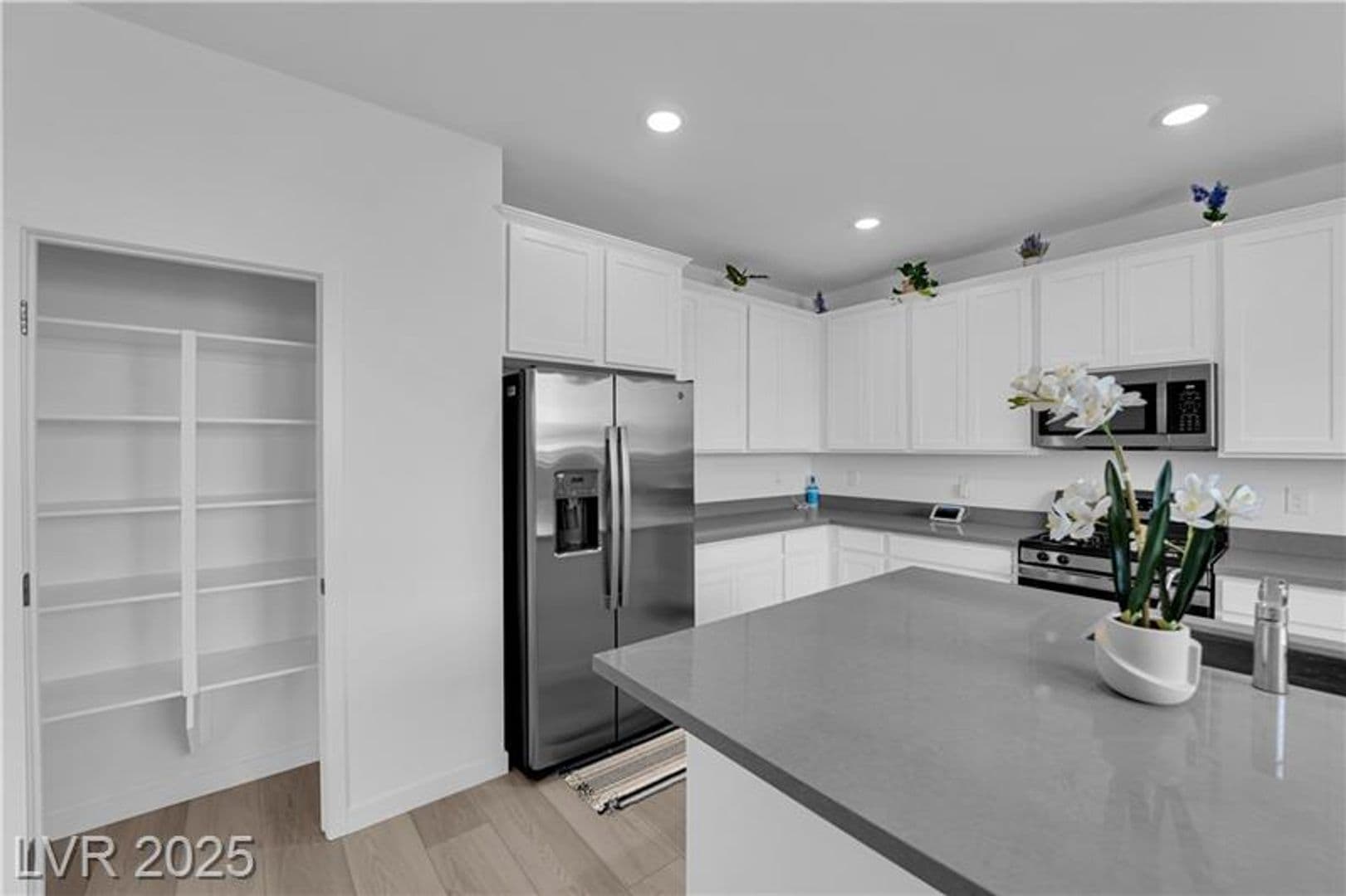 Las Vegas House: 6704 Chargehand Ave