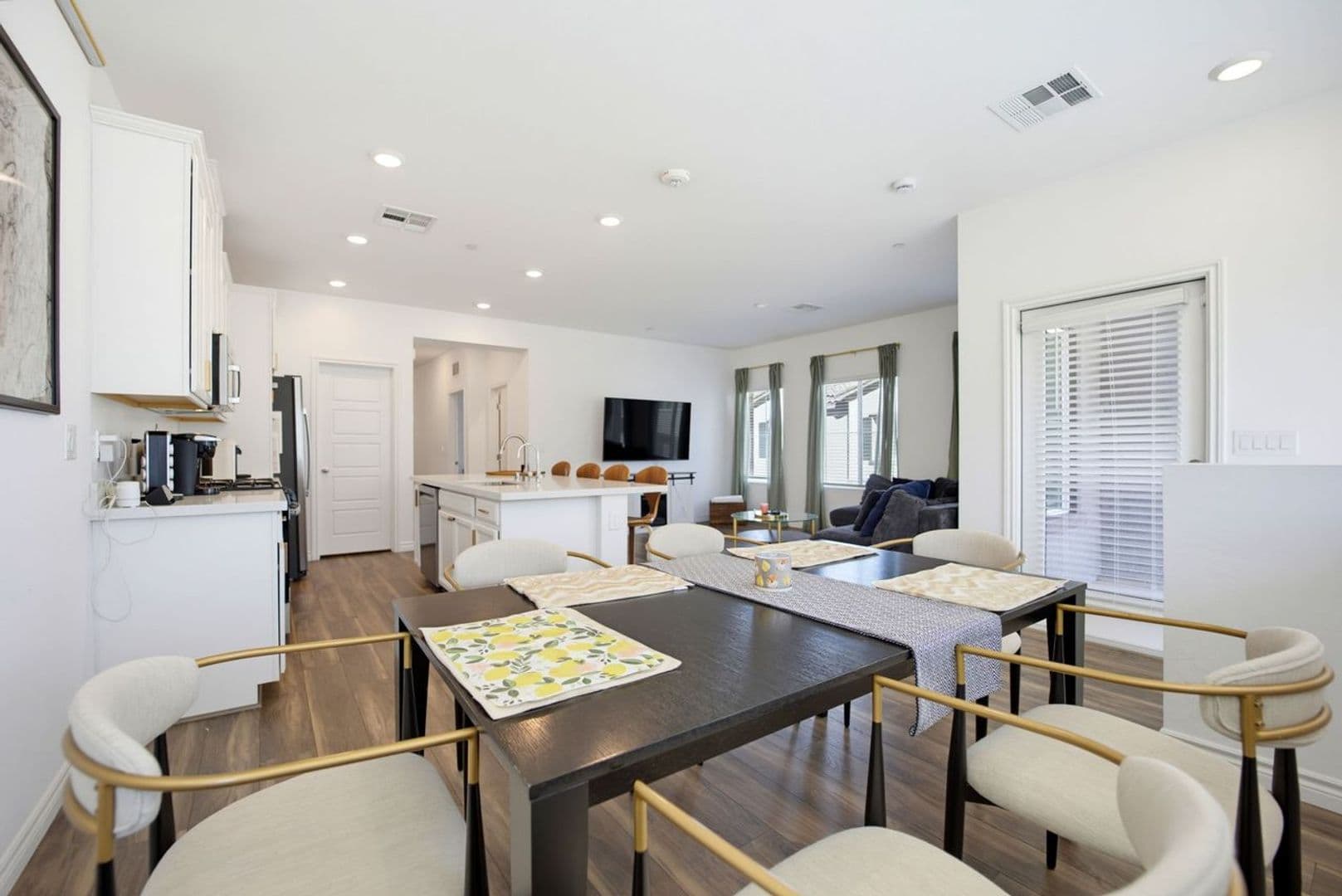 Las Vegas Townhome: 7232 North Decatur Boulevard #6
