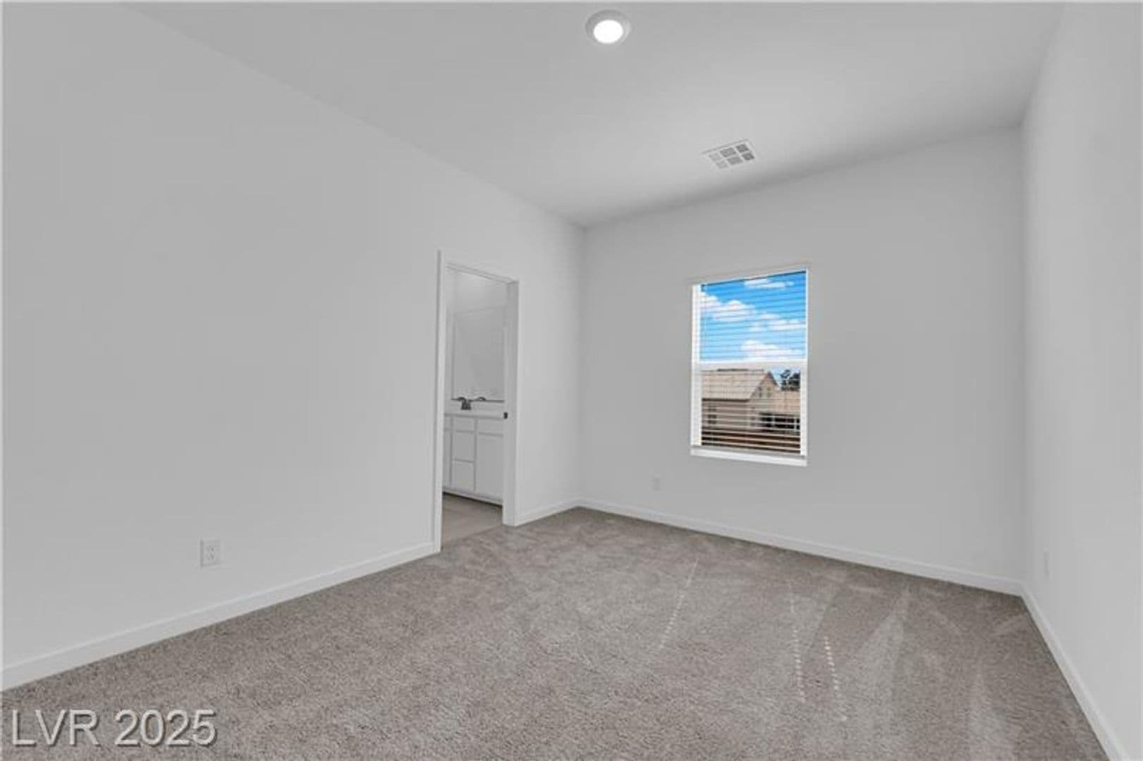 Las Vegas House: 6704 Chargehand Ave