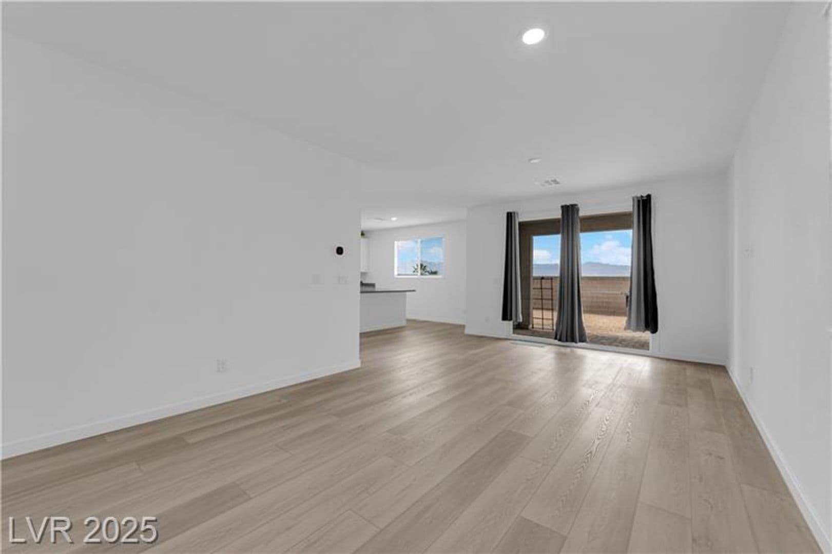 Las Vegas House: 6704 Chargehand Ave