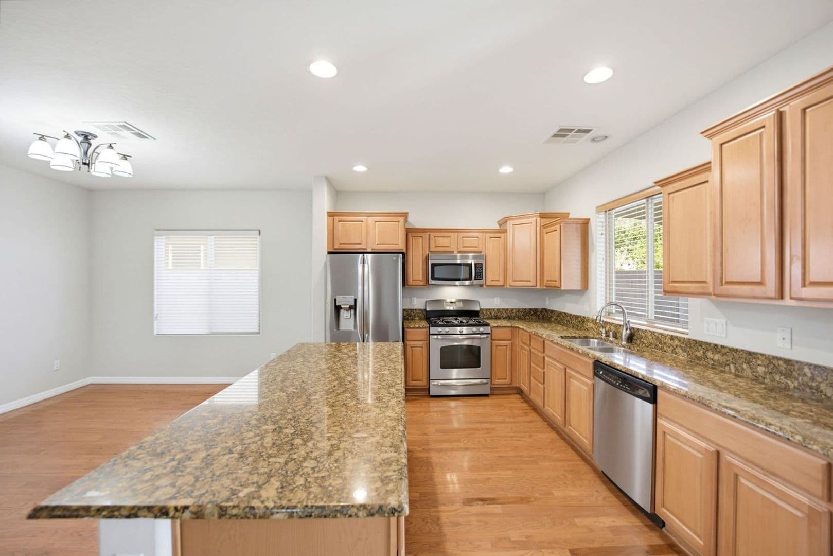 Las Vegas House: 6960 Nordalpino Ave