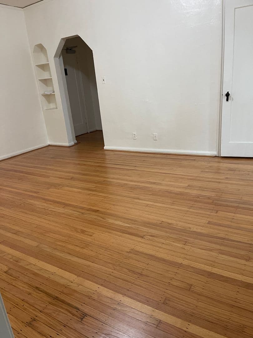 Berkeley Apartment: 2516 Piedmont Ave