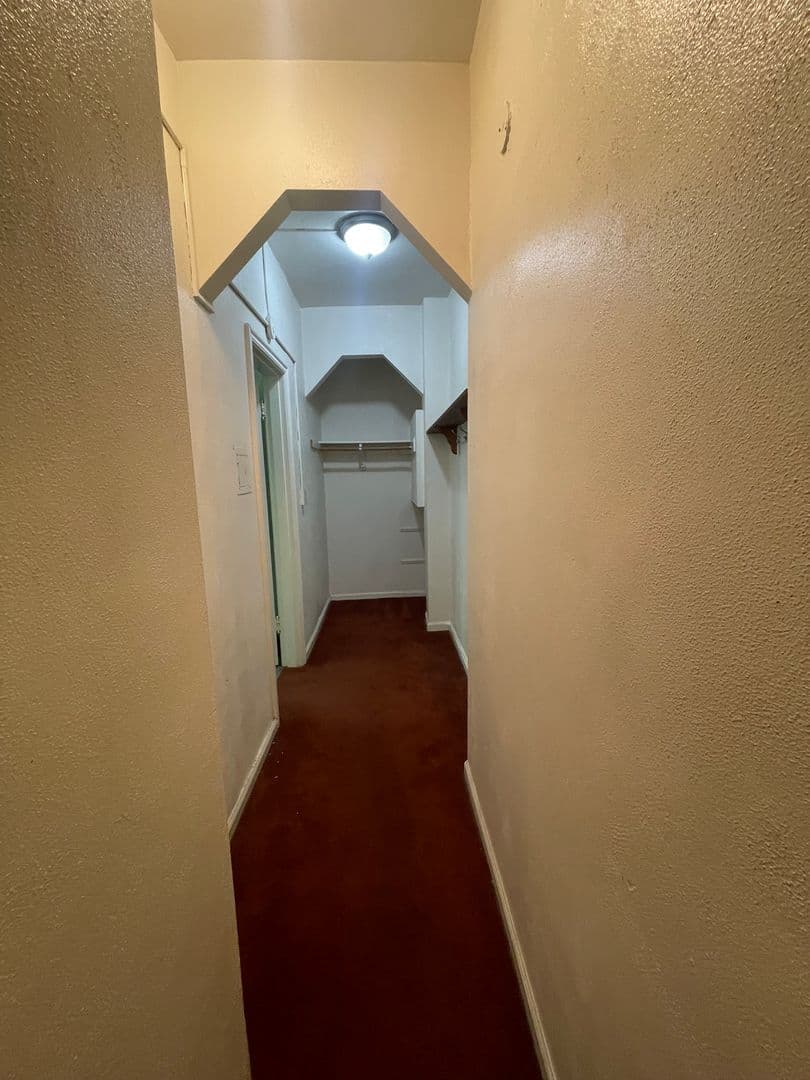 Berkeley Apartment: 2514 Piedmont Ave