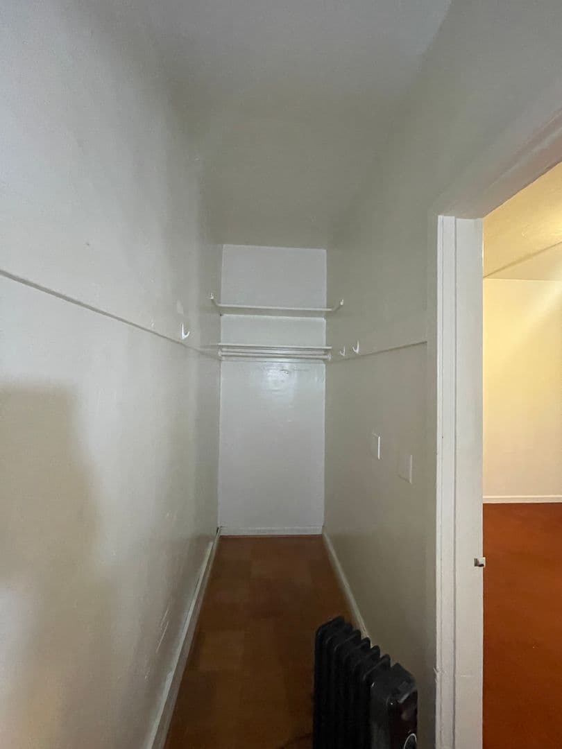 Berkeley Apartment: 2514 Piedmont Ave