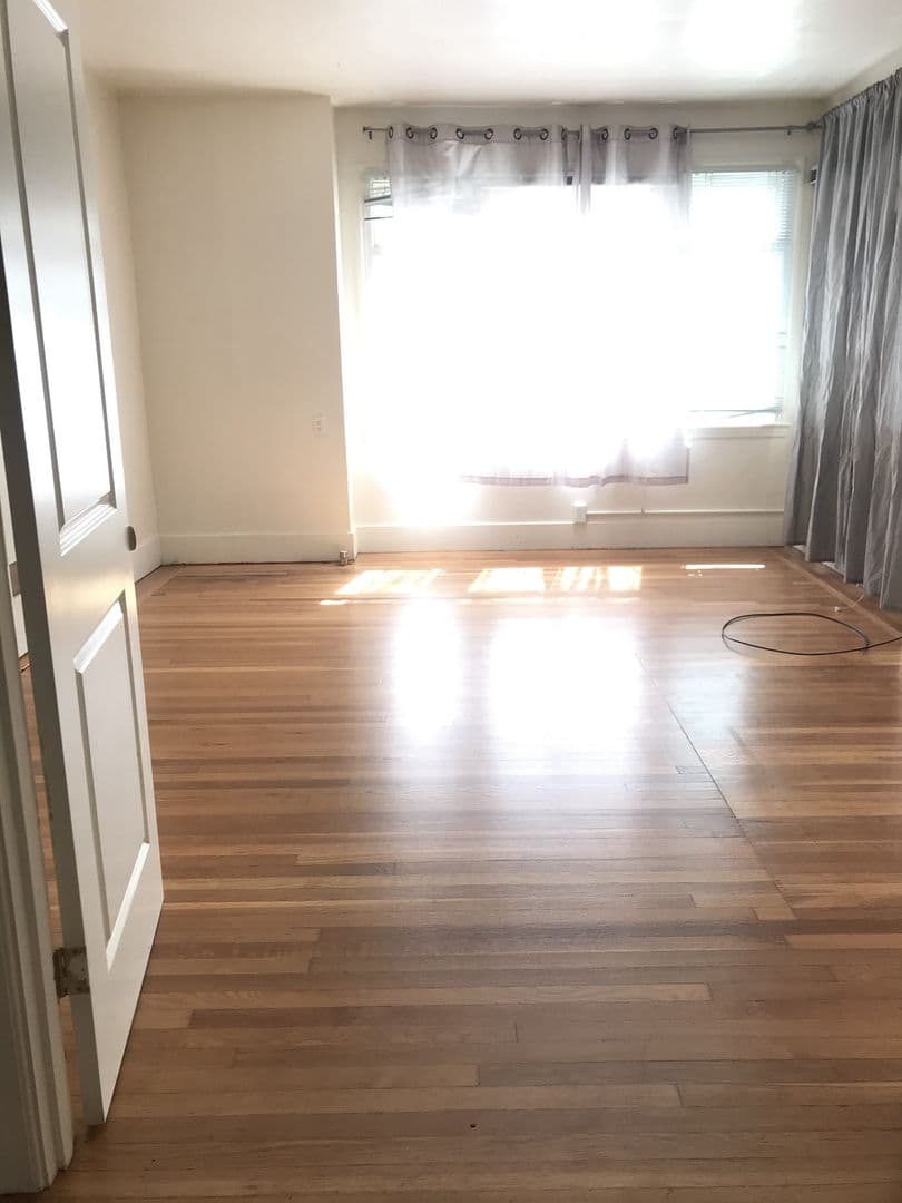 Berkeley Apartment: 2411 Durant Ave
