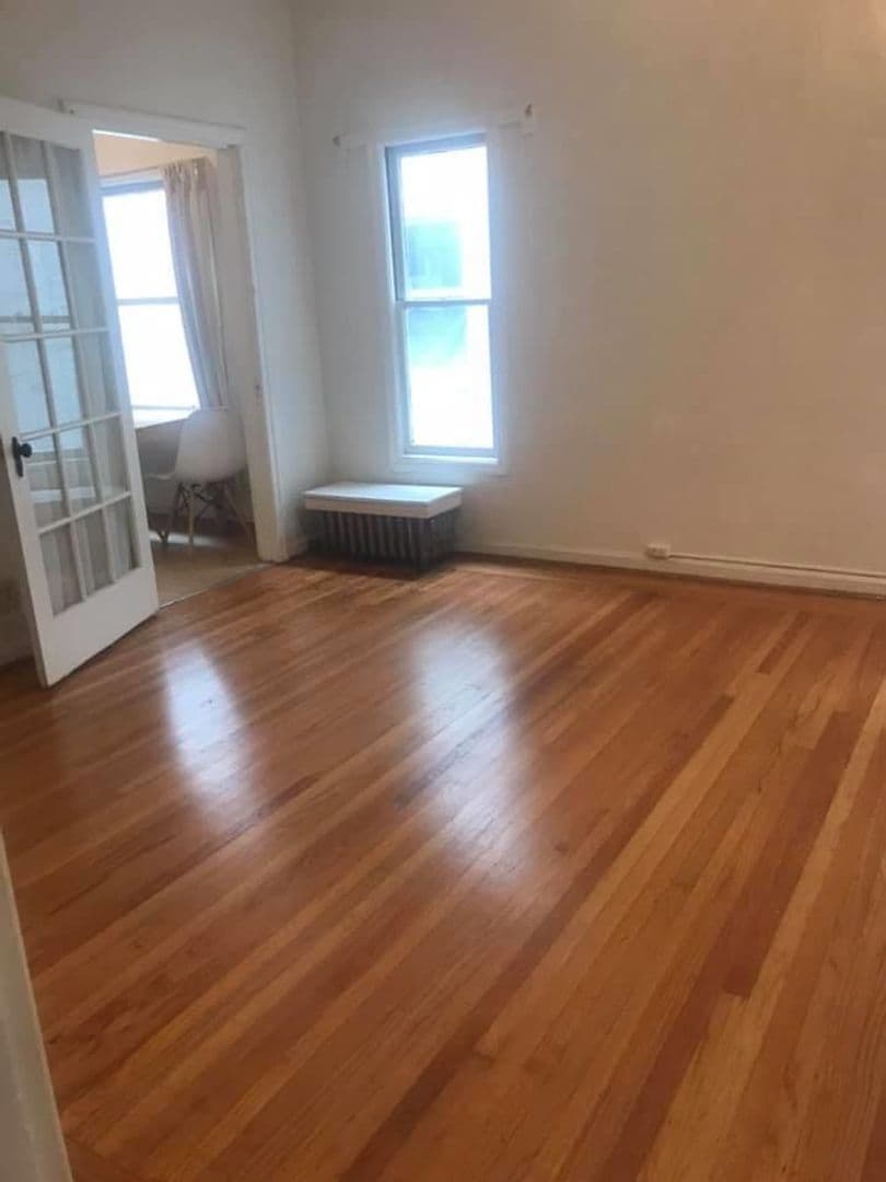 Berkeley Apartment: 2514 Piedmont Ave