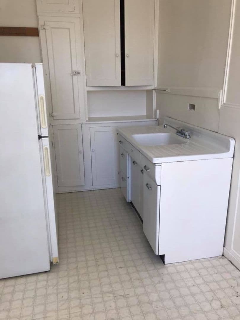 Berkeley Apartment: 2419 Durant Ave