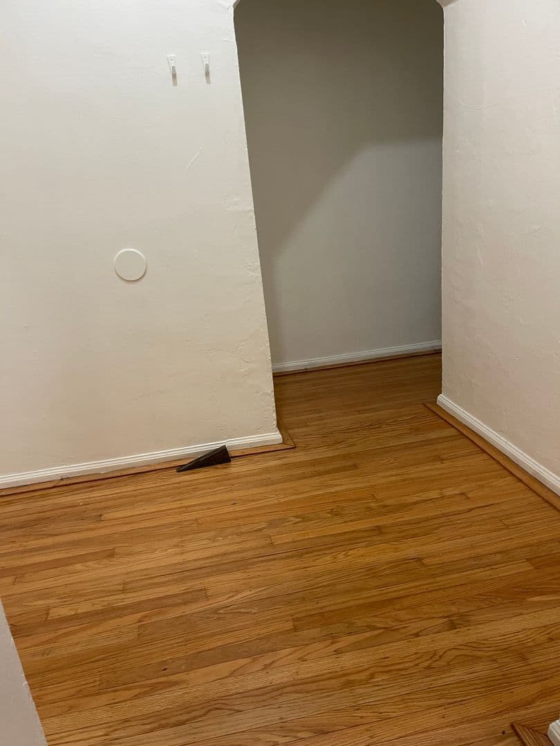 Berkeley Apartment: 2516 Piedmont Ave