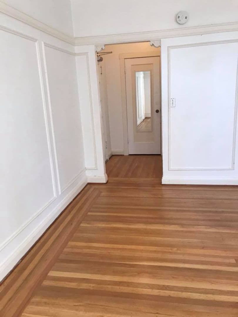 Berkeley Apartment: 2419 Durant Ave