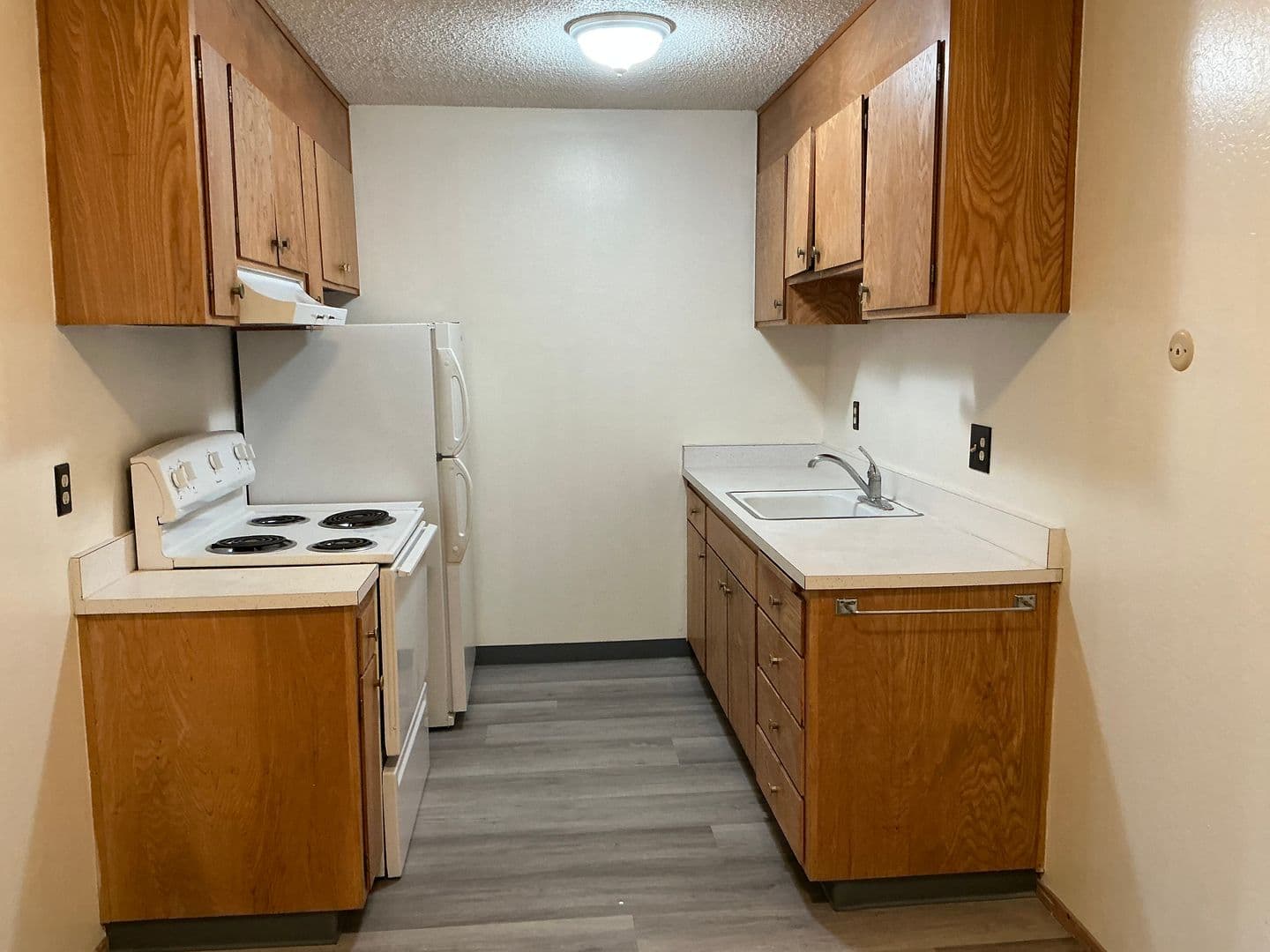 Berkeley Apartment: 2230 Haste St