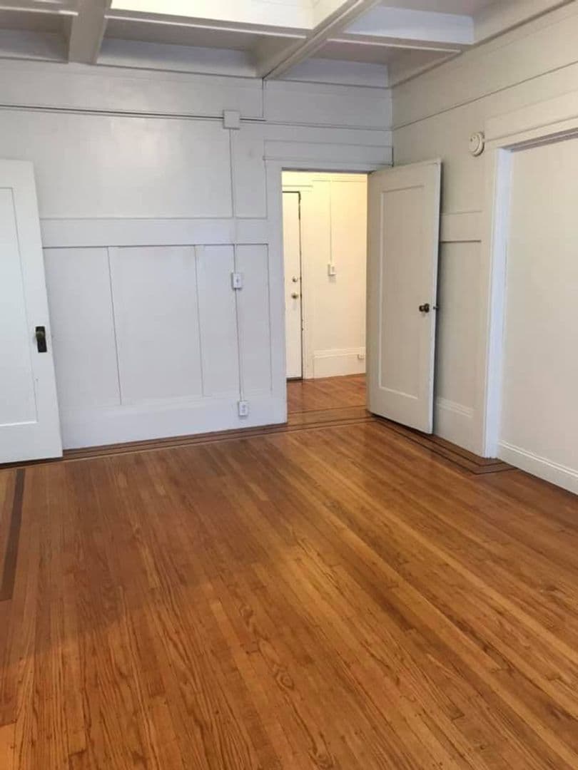Berkeley Apartment: 2525 Durant Ave
