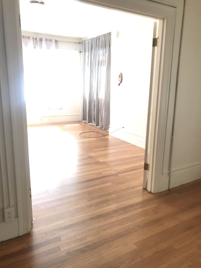 Berkeley Apartment: 2411 Durant Ave
