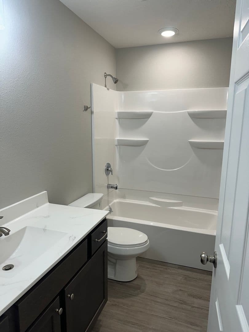Bolivar Apartment: 1832 E Roweton Dr