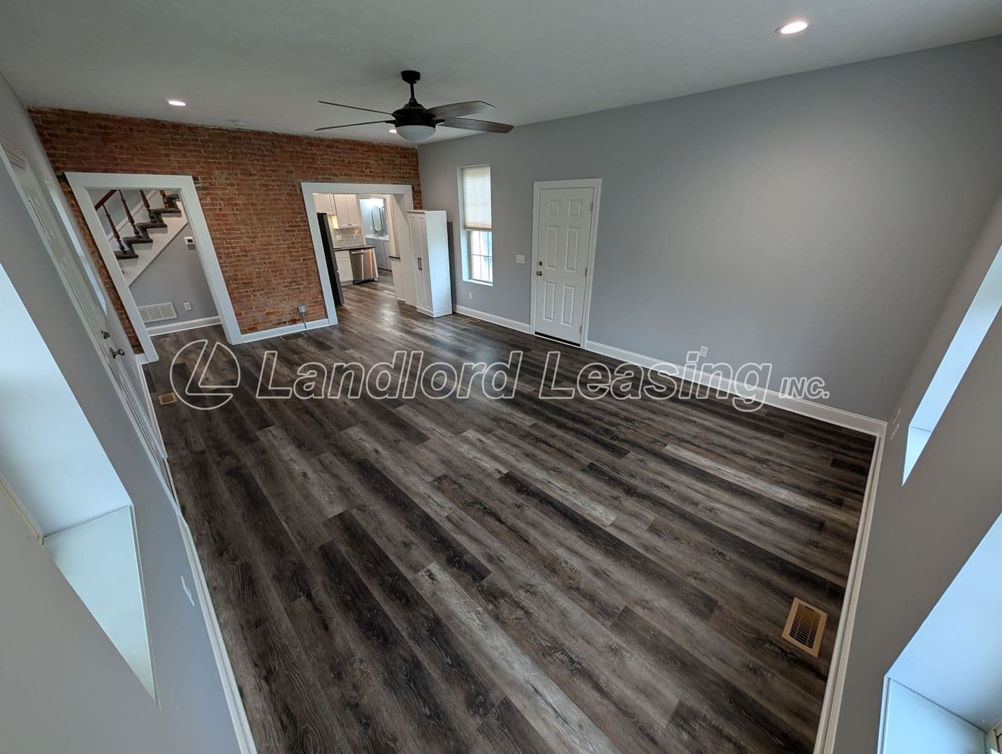 Elyria House: 9005 Murray Ridge Road