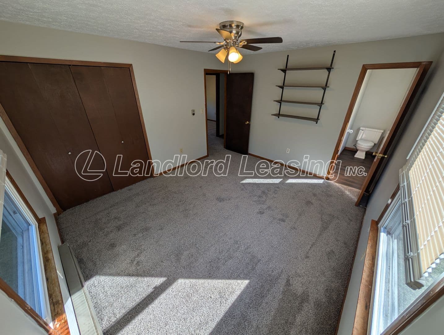 Wellington House: 44570 OH State Route 303