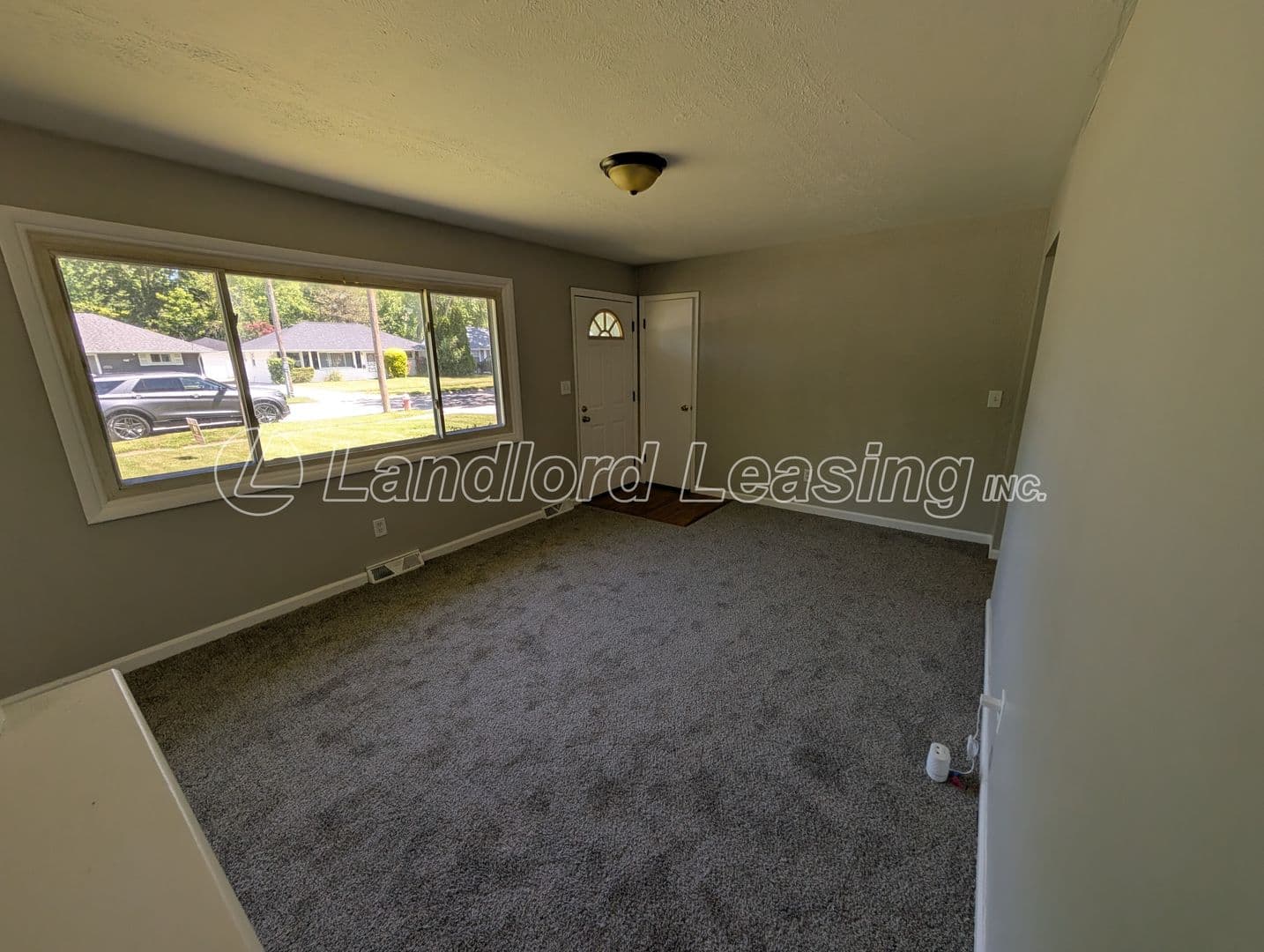 Sheffield Lake House: 4252 Belle Avenue