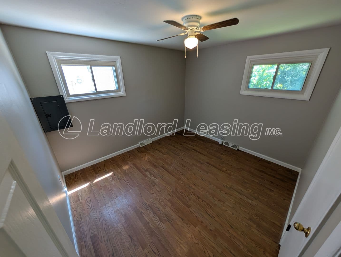 Sheffield Lake House: 4252 Belle Avenue