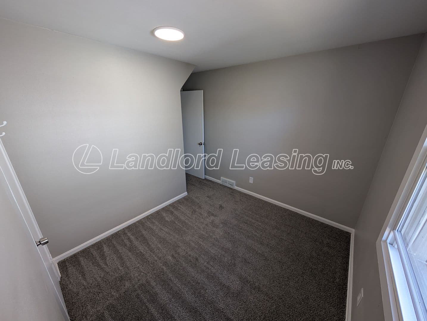 Lorain House: 2935 Caroline Avenue