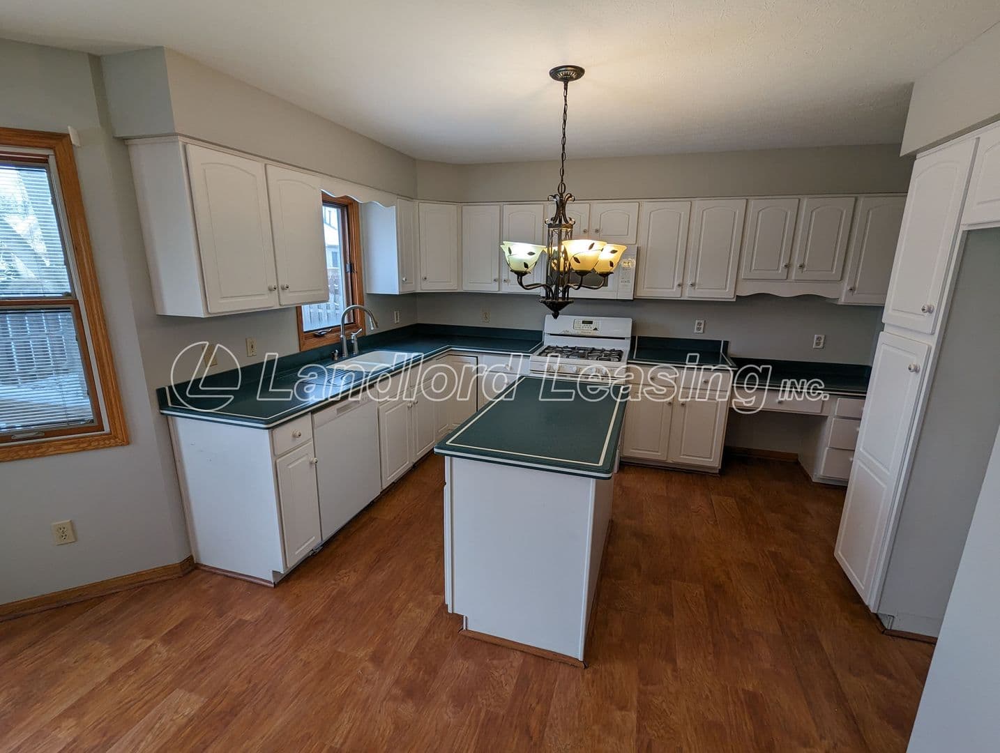 Elyria House: 125 Santa Fe Ct.