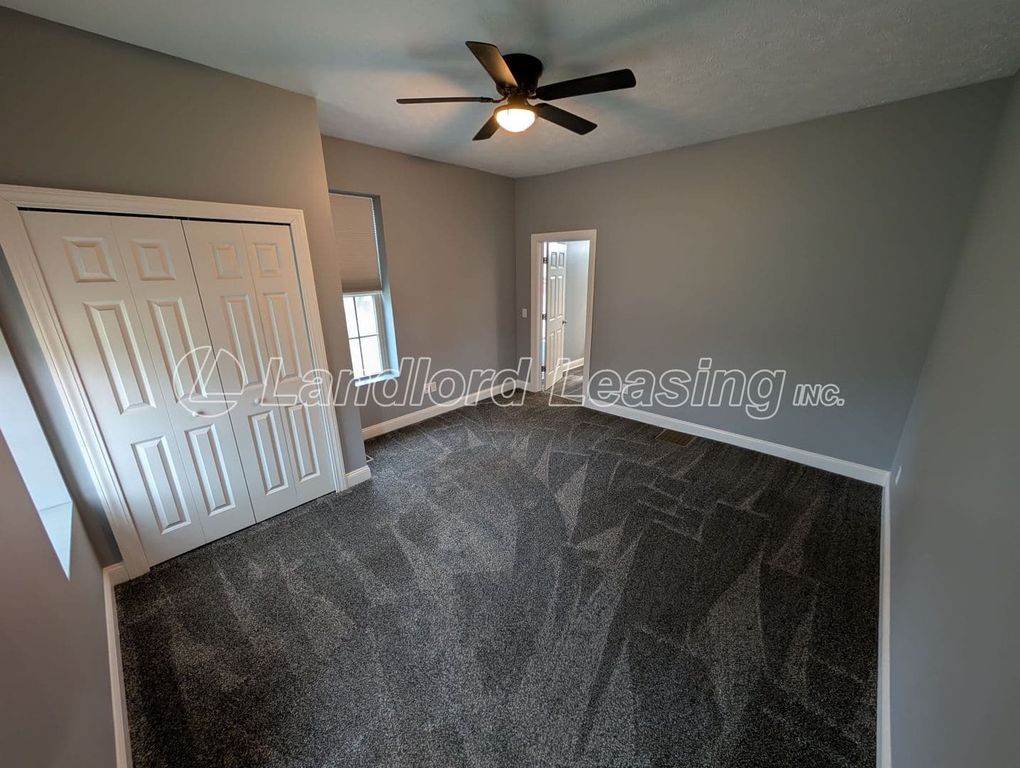 Elyria House: 9005 Murray Ridge Road