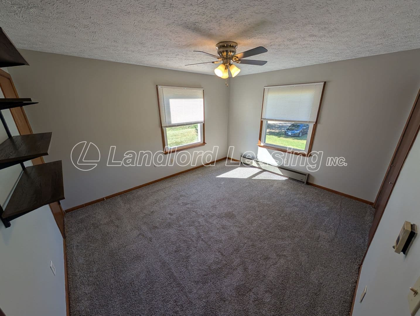 Wellington House: 44570 OH State Route 303