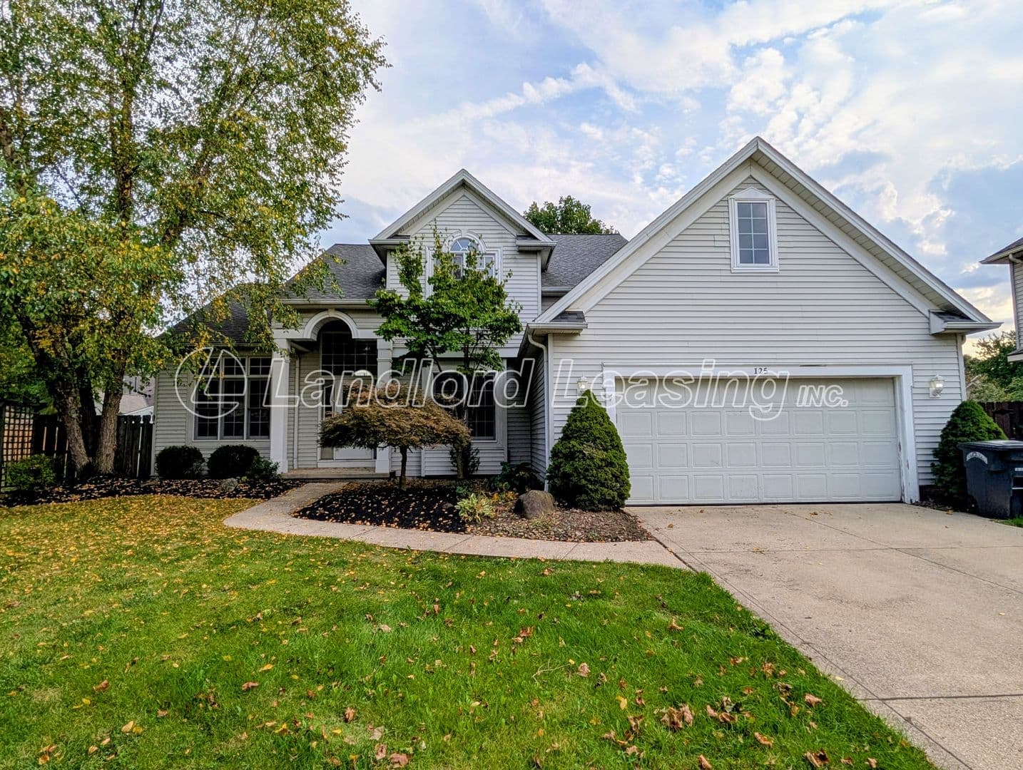 Elyria House: 125 Santa Fe Ct.