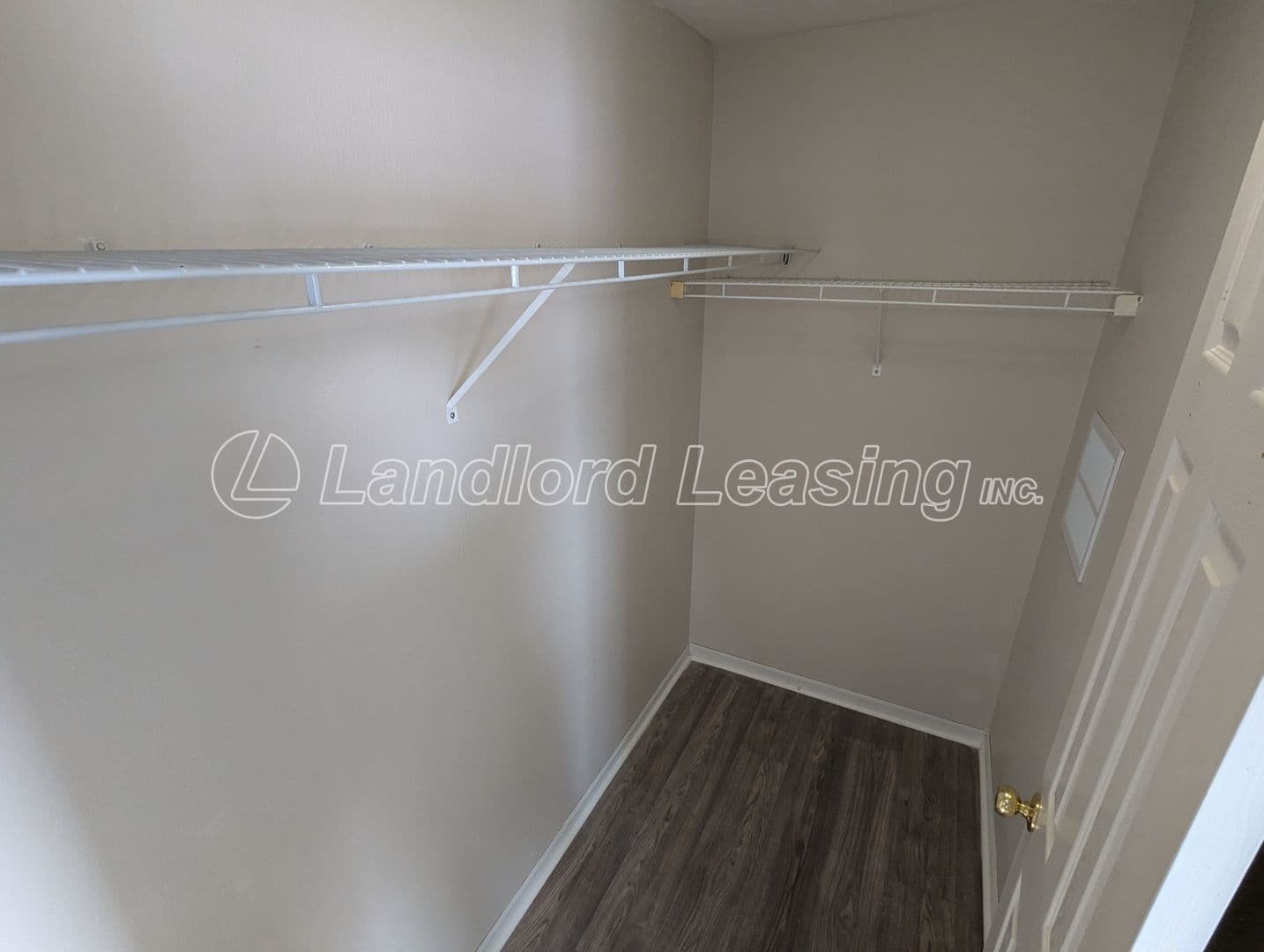 North Ridgeville House: 35330 Oxford Court