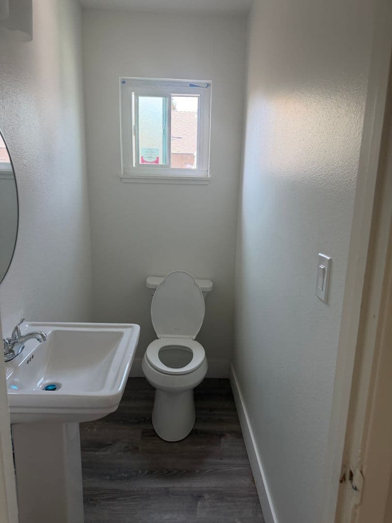 Turlock Apartment: 961 Wakefield