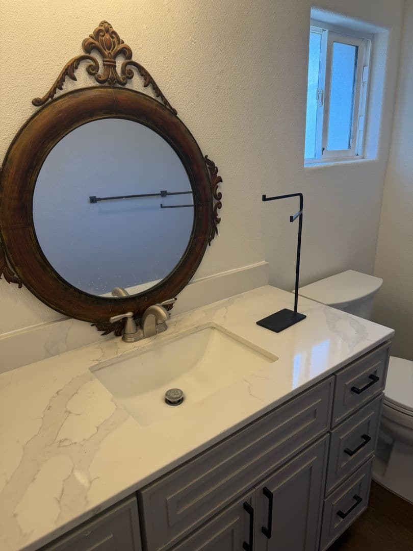 Modesto Apartment: 429 Root Rd