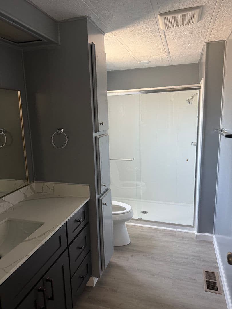 Modesto Apartment: 429 Root Rd