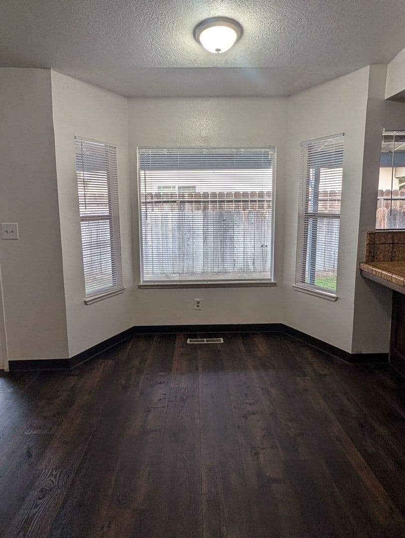 Turlock House: 1765 North Denair