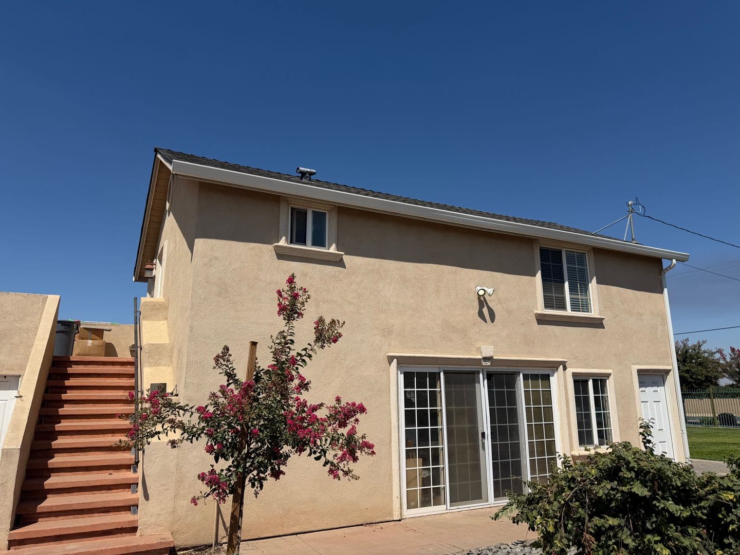 Modesto Apartment: 429 Root Rd