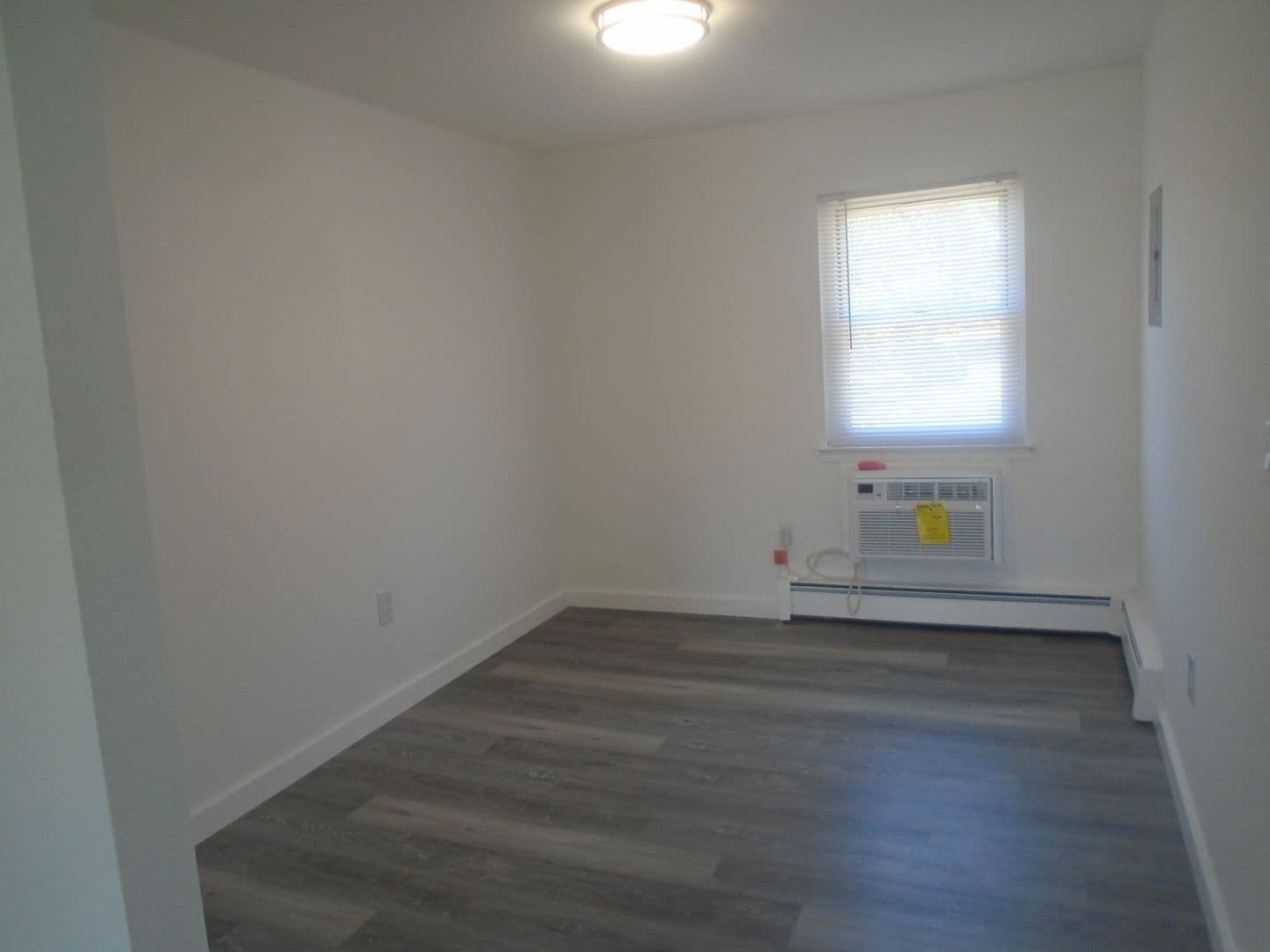 Ocean Township Apartment: 33 Willow Dr.
