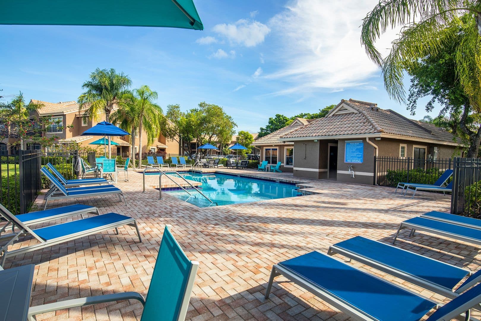 Coral Springs Apartment: 2801 Northwest 91st. Ave.