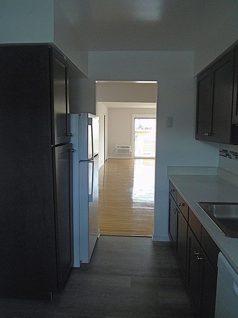 Ocean Township Apartment: 33 Willow Dr.