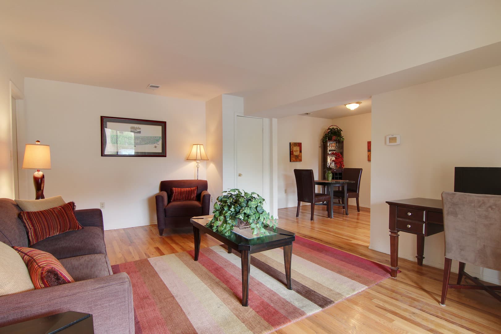 Keasbey Apartment: 1200 Sunnyview Oval