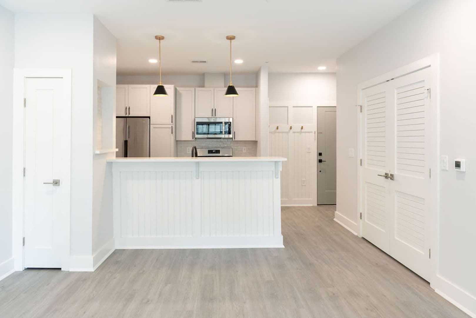 Fanwood Apartment: 282 South Ave