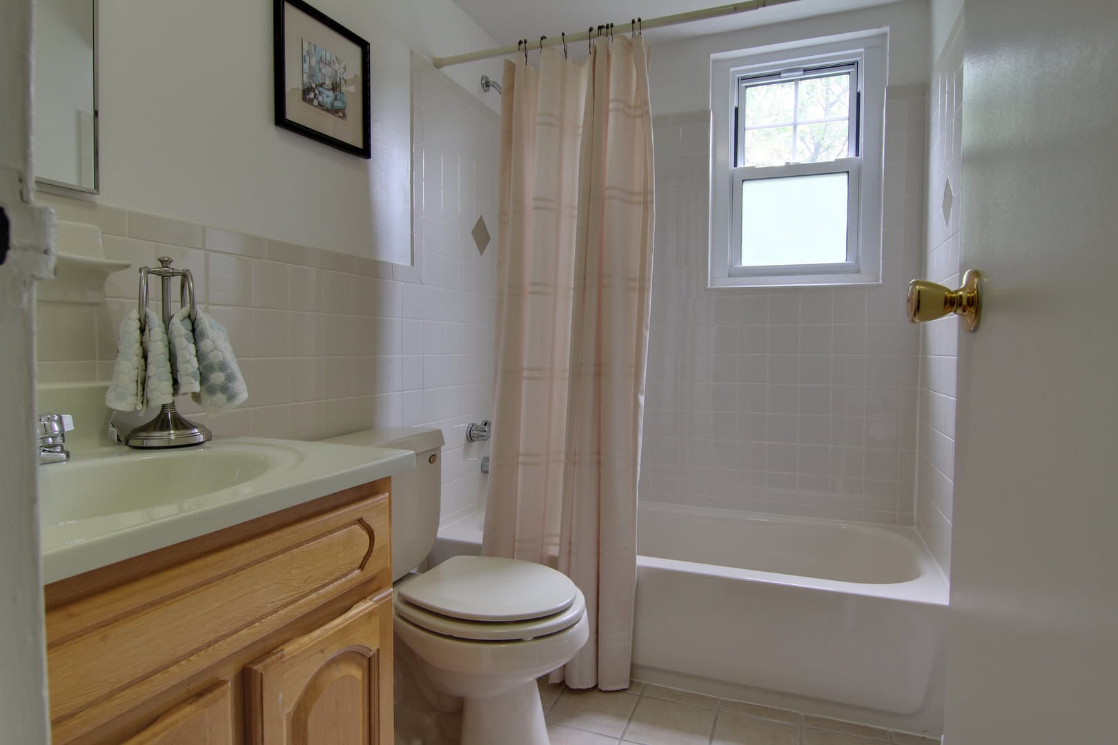 Netcong Apartment: 163 Route 46 West
