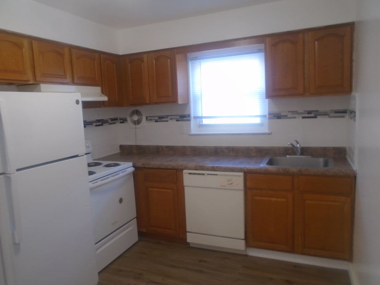 Ocean Township Apartment: 33 Willow Dr.