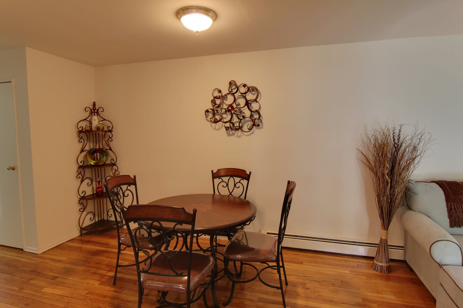 Netcong Apartment: 163 Route 46 West