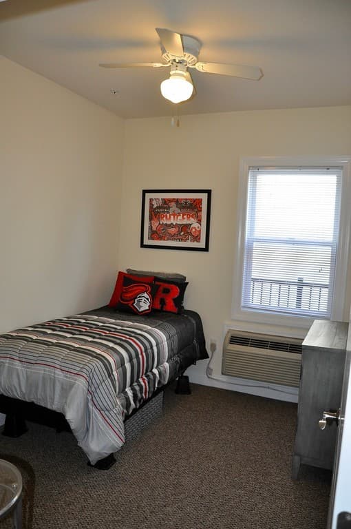 New Brunswick Apartment: 55 Morrell Street