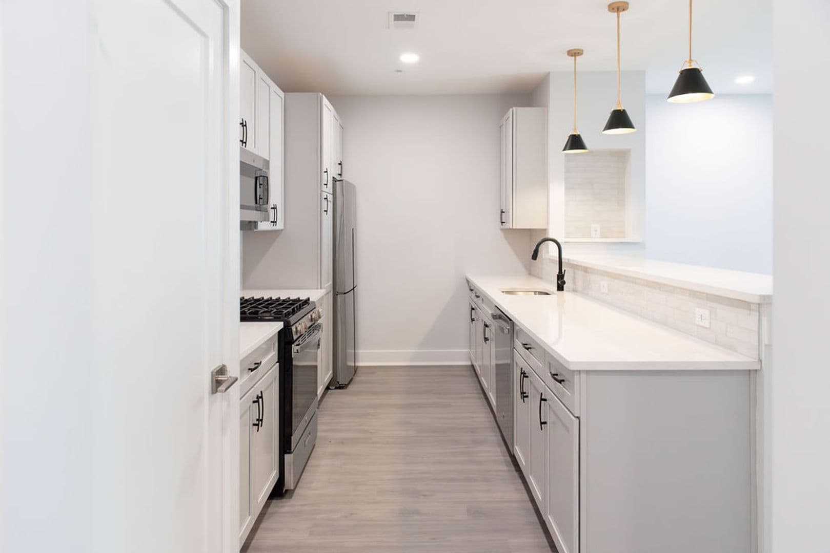 Fanwood Apartment: 282 South Ave