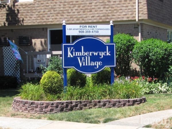 Hillsborough Apartment: 5 Bloomingdale Dr